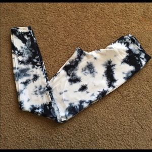 Nike dri-fit Legendary Marble Tye Dye Leggings SM